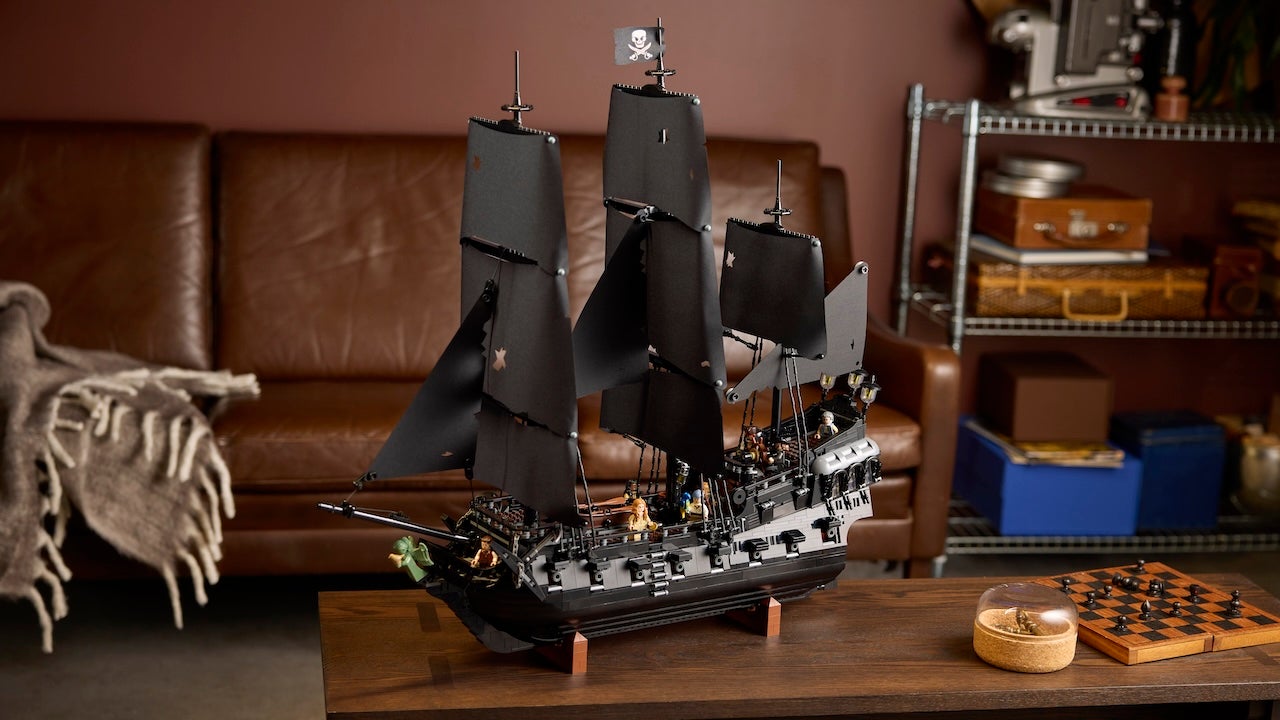LEGO анонсувала “Піратський корабель капітана Джека Спарроу” 2025
