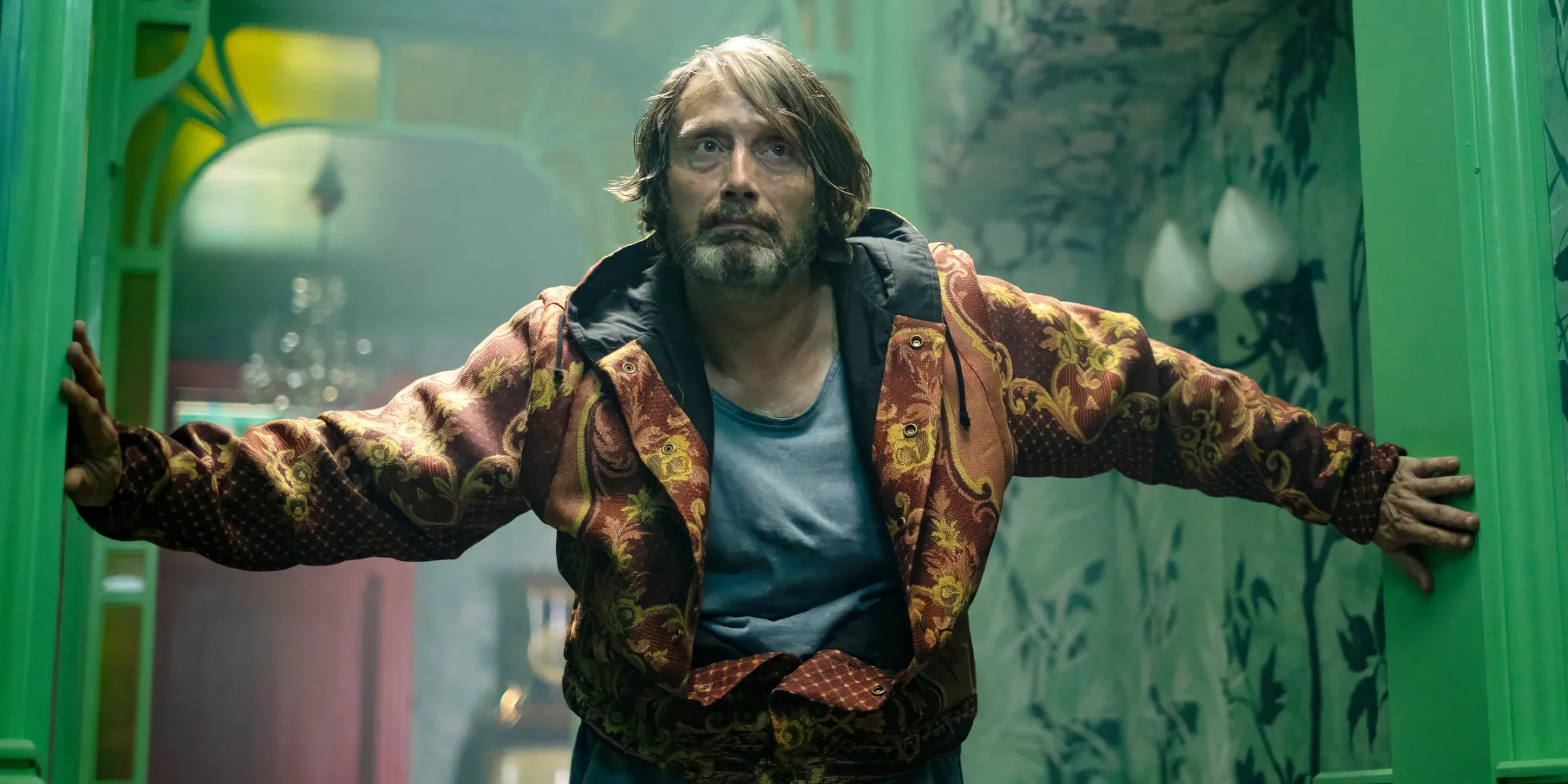 Мадс Міккельсен та Брайан Фуллер: успіх «Пухнастика» на PVOD 2025